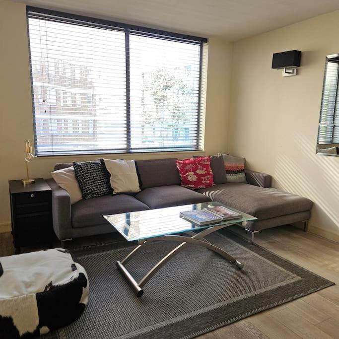Appartamento Spacious Two Bedroom In South Kensington